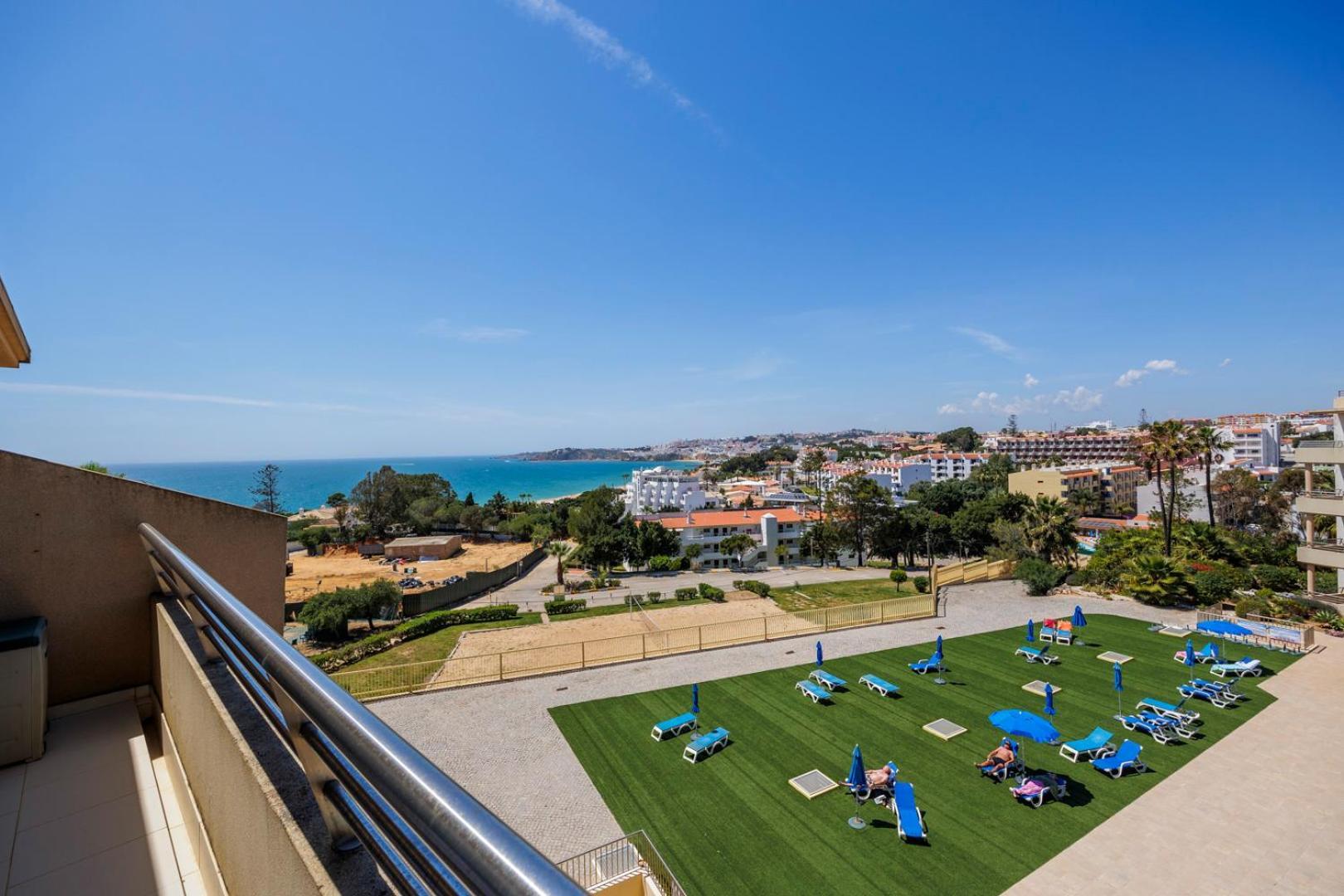 Algarve Beach Apartments Албуфейра Экстерьер фото