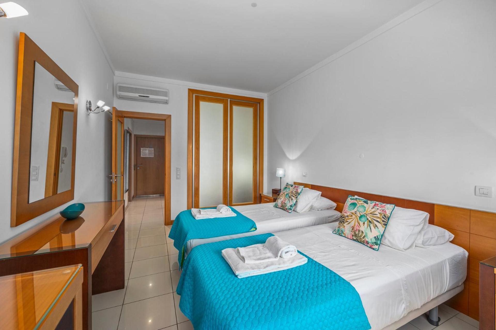 Algarve Beach Apartments Албуфейра Экстерьер фото